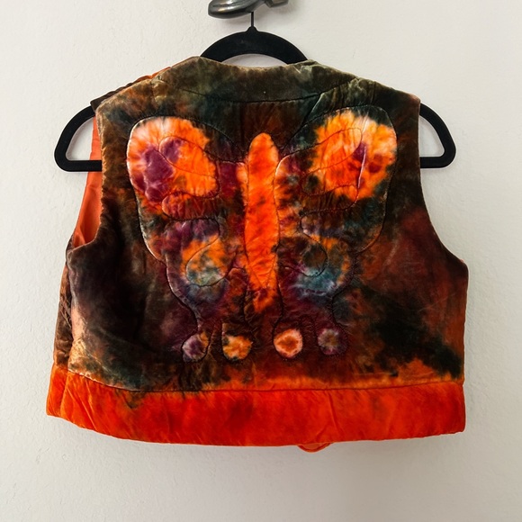 Vintage Velvet Crop Vest Butterfly Design - Picture 2 of 4